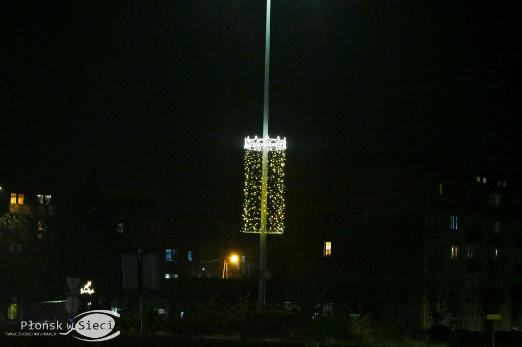 Udekorowany na święta Płońsk