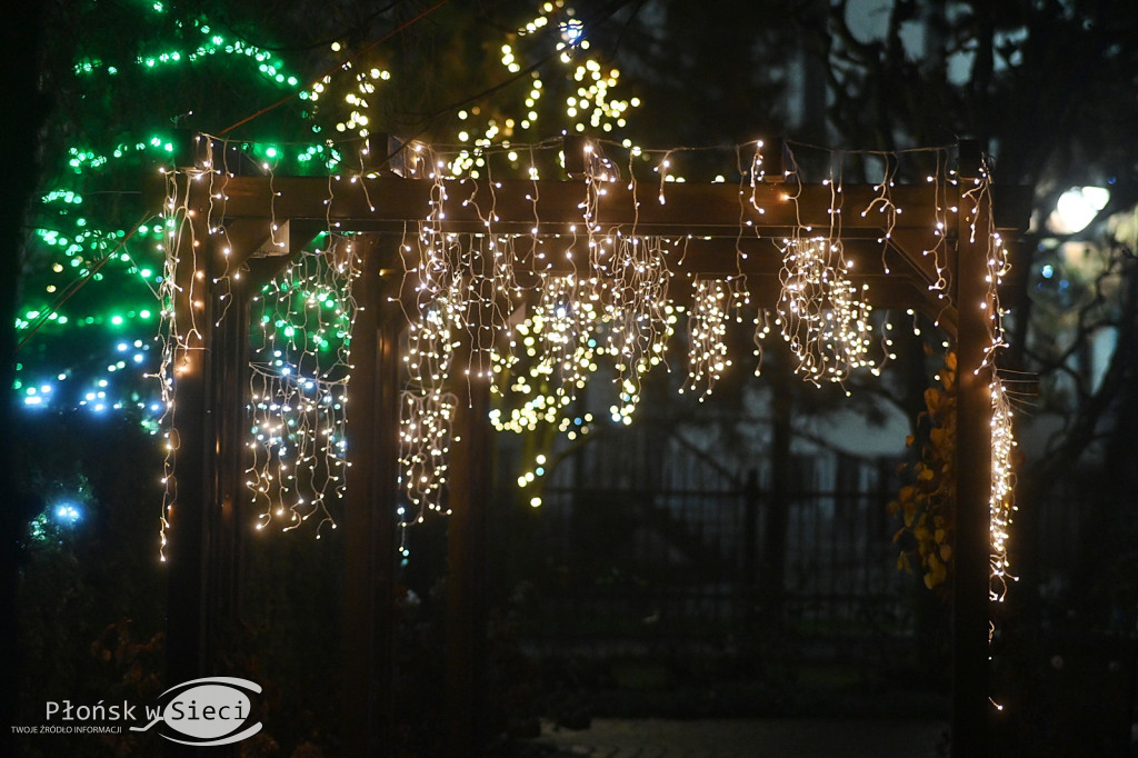 Udekorowany na święta Płońsk