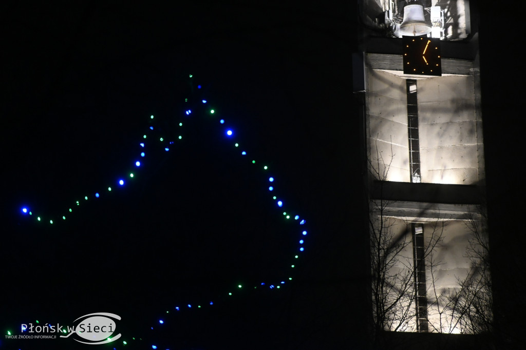 Udekorowany na święta Płońsk