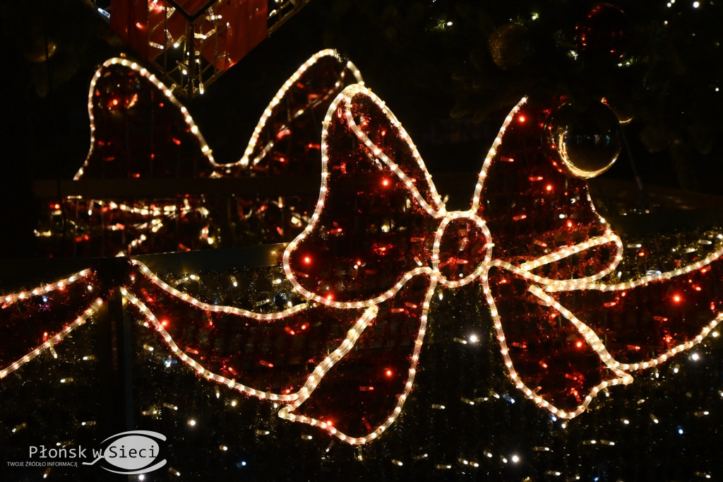 Udekorowany na święta Płońsk