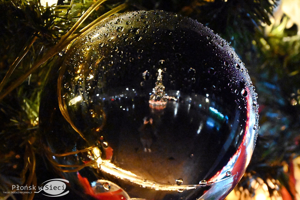 Udekorowany na święta Płońsk