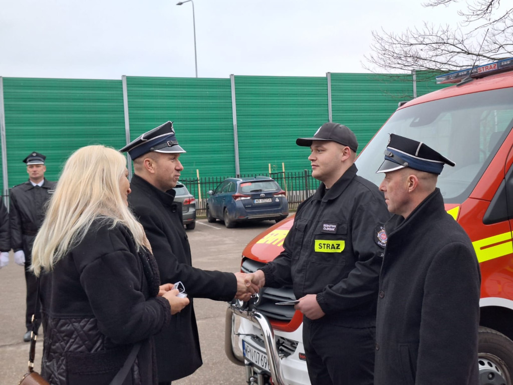 Nowy wóz ratowniczo-gaśniczy dla OSP Nowe Wrońska