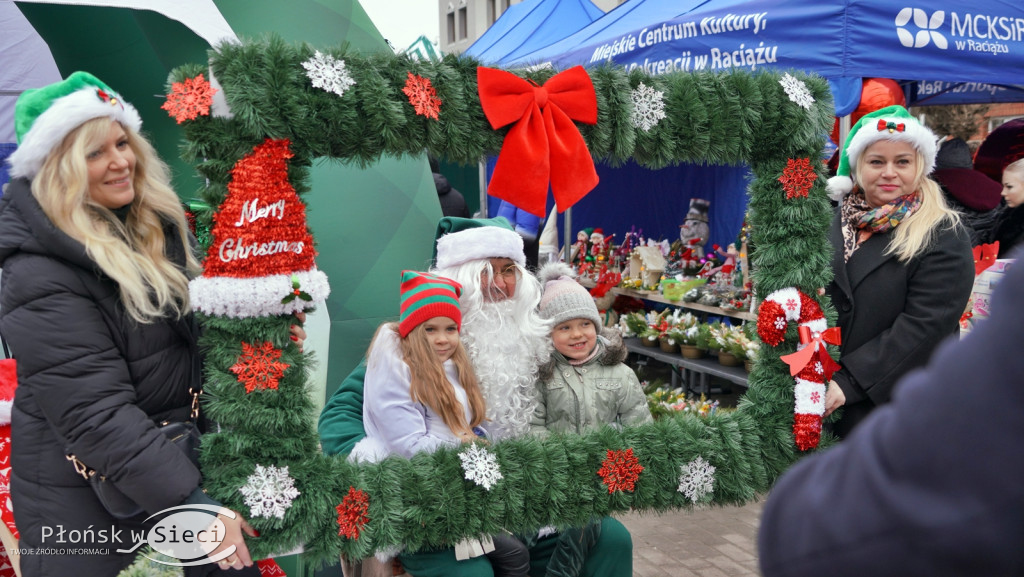 Bożonarodzeniowy jarmark w Raciążu