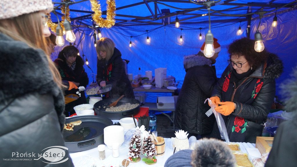 Bożonarodzeniowy jarmark w Raciążu