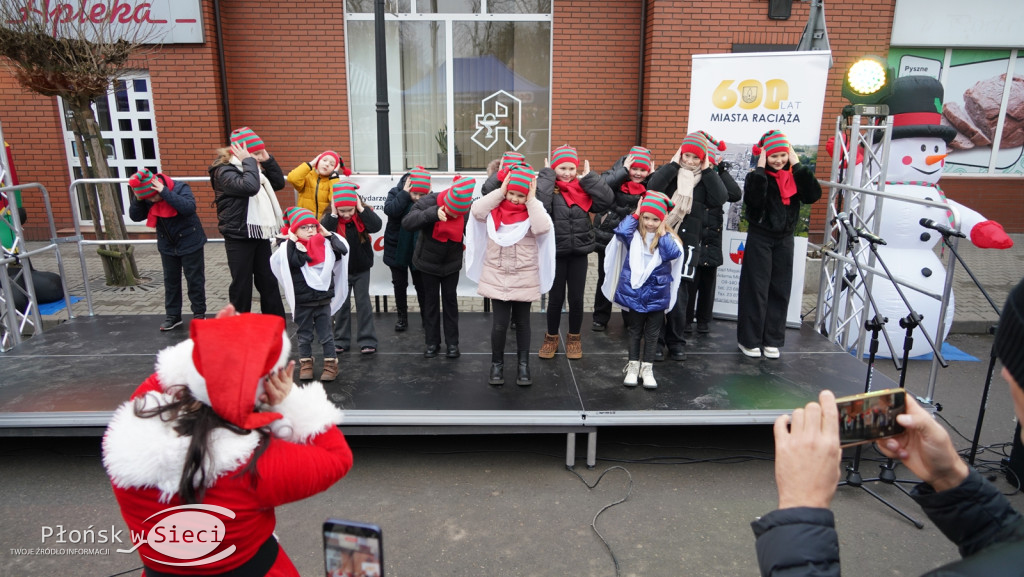 Bożonarodzeniowy jarmark w Raciążu
