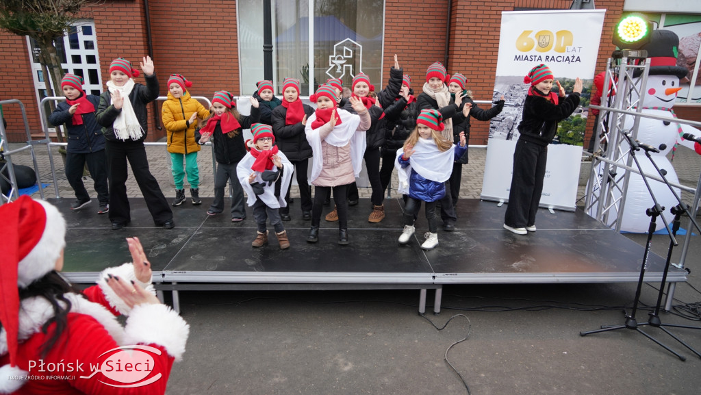 Bożonarodzeniowy jarmark w Raciążu