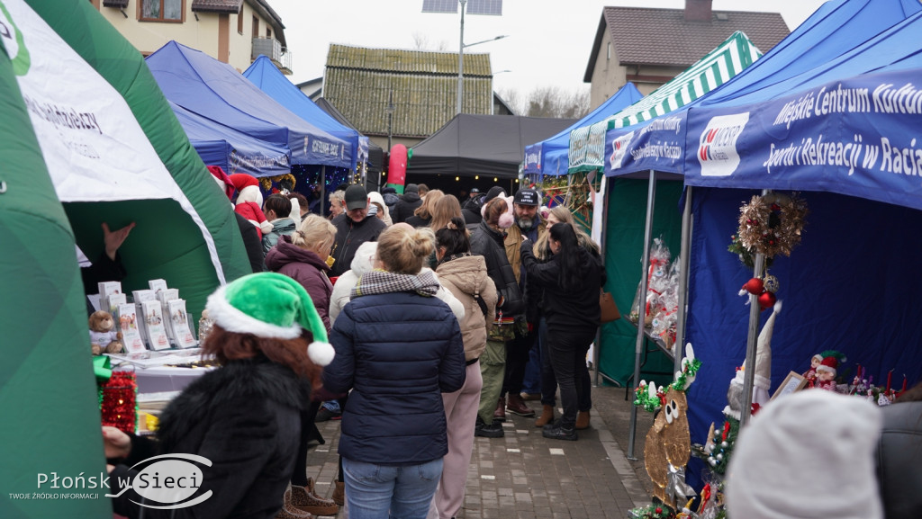 Bożonarodzeniowy jarmark w Raciążu