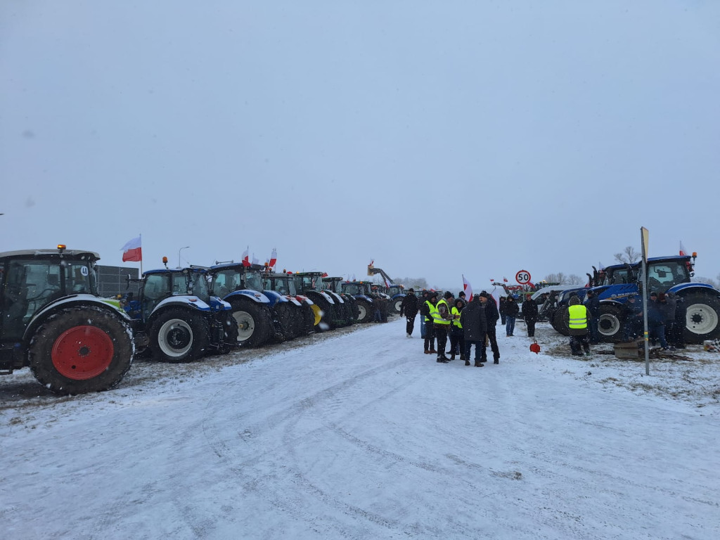 Protest rolników w okolicach Dłużniewa