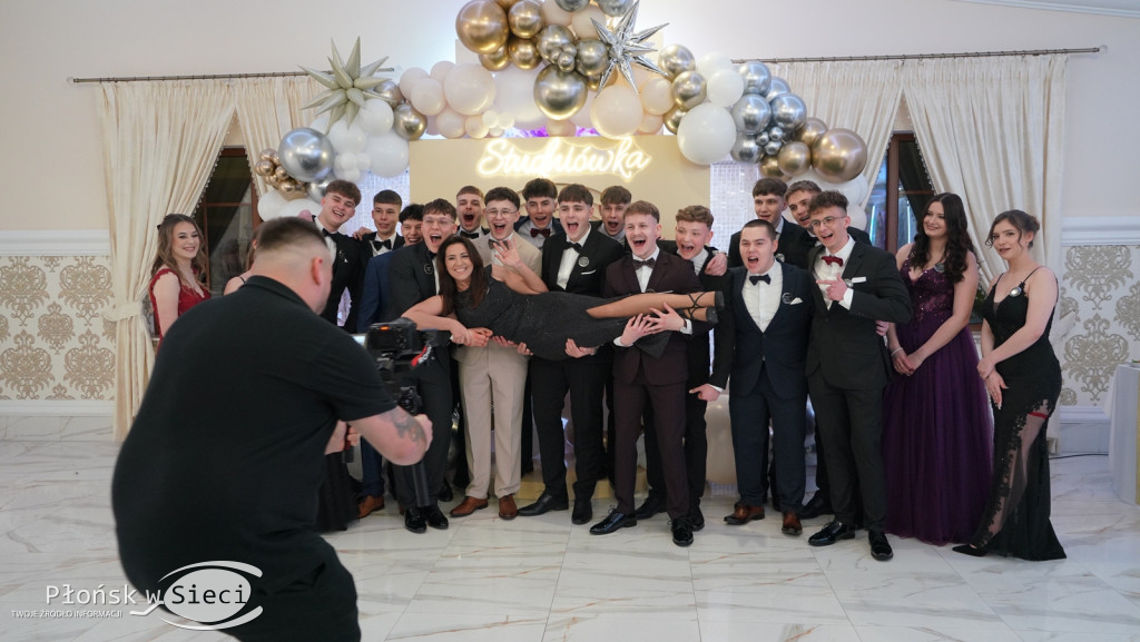 Zespół Szkół w Raciążu studniówkowo