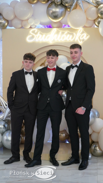 Zespół Szkół w Raciążu studniówkowo