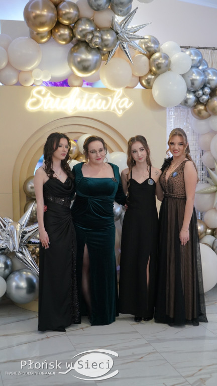 Zespół Szkół w Raciążu studniówkowo