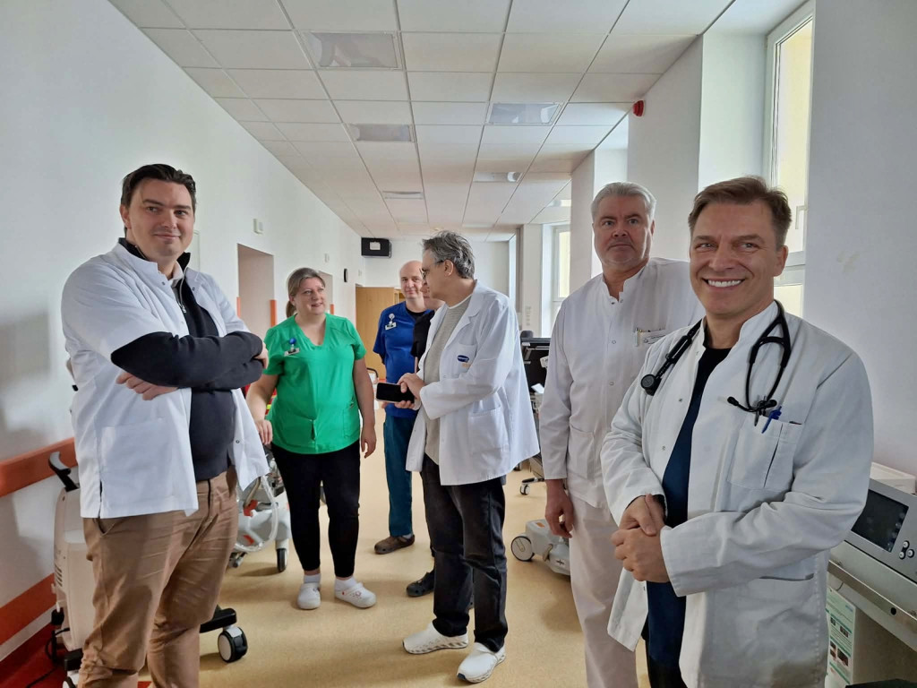 Nowe karetki i sprzęt dla płońskiego szpitala