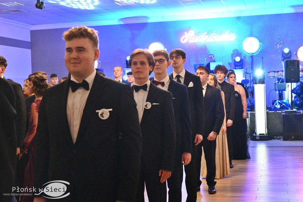 Studniówka płońskiego ogólniaka