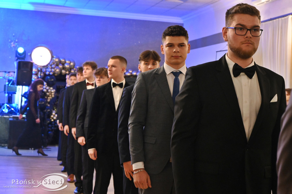 Studniówka płońskiego ogólniaka