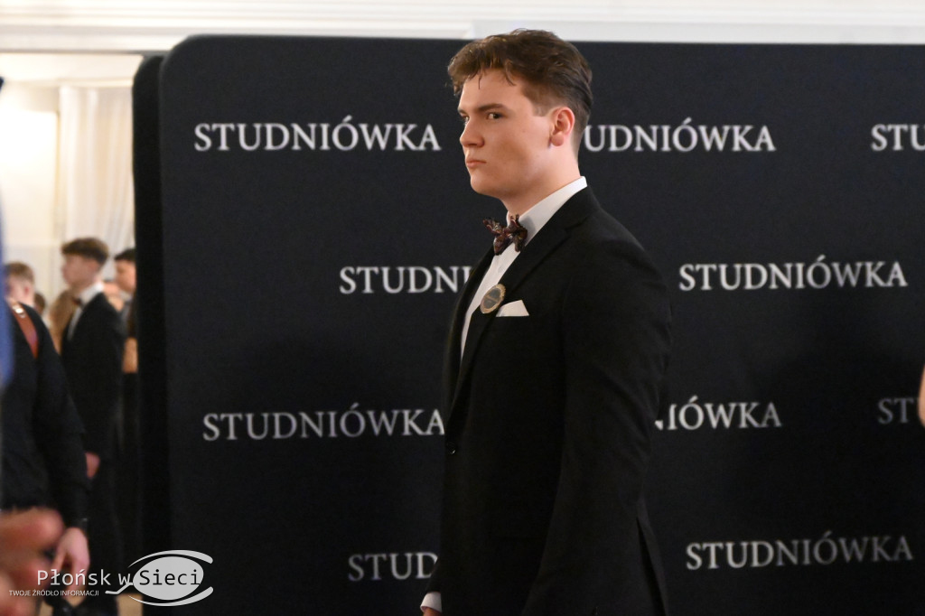 Studniówka płońskiego ogólniaka