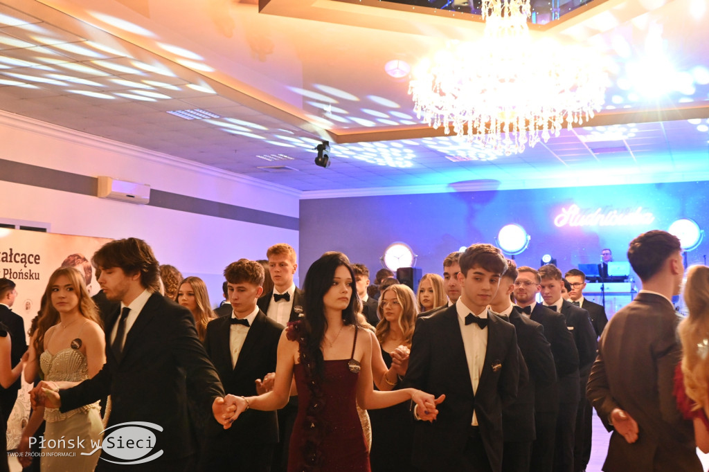 Studniówka płońskiego ogólniaka