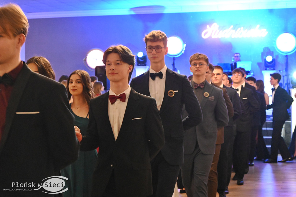 Studniówka płońskiego ogólniaka