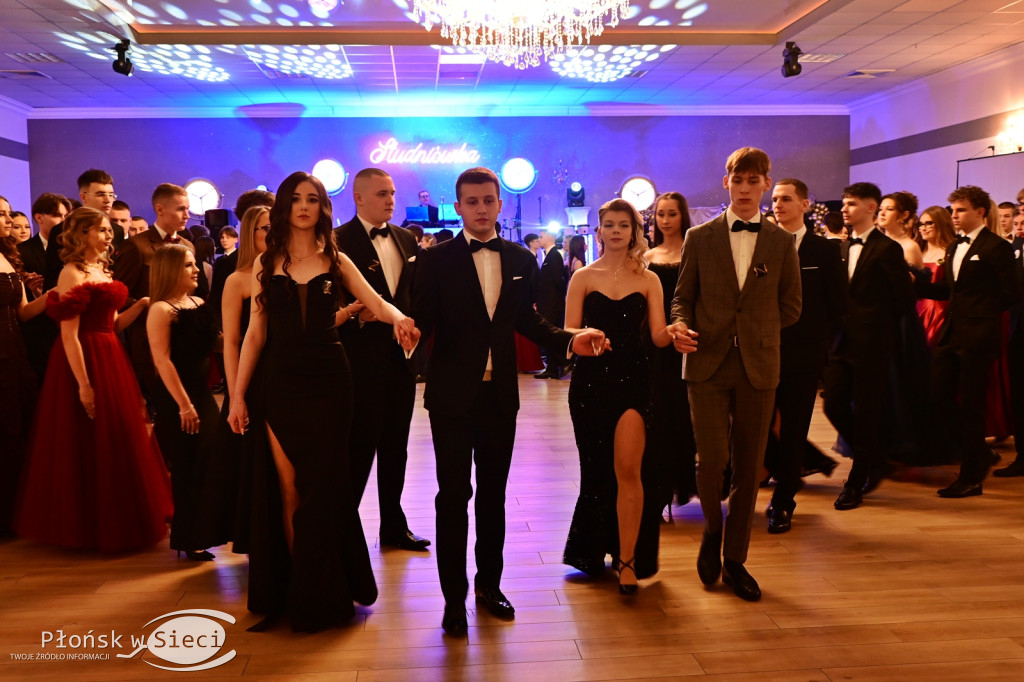 Studniówka płońskiego ogólniaka