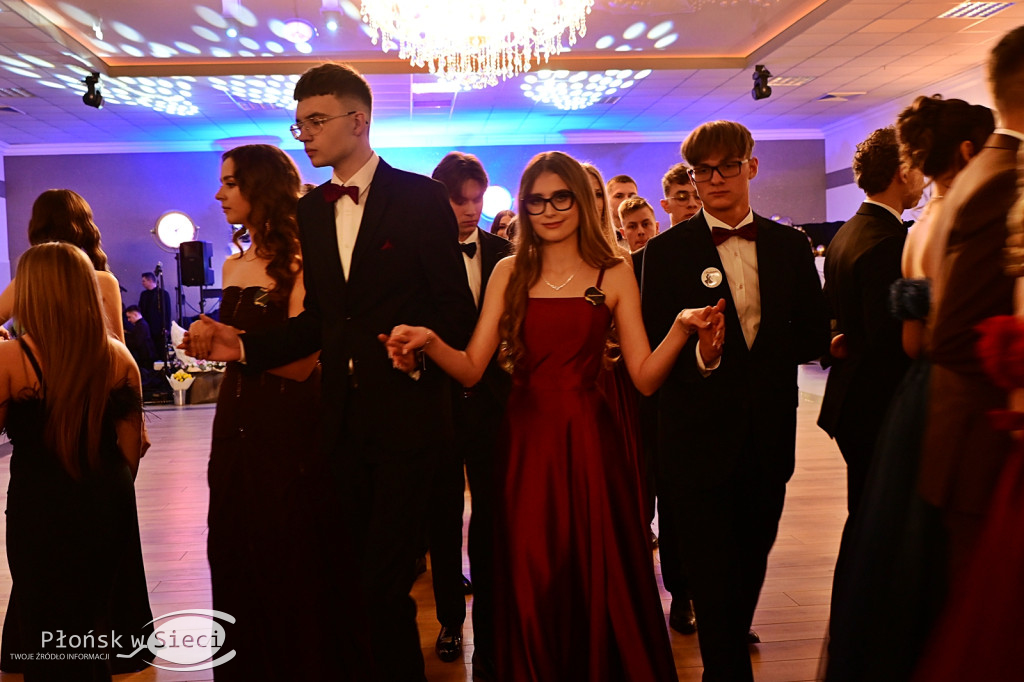 Studniówka płońskiego ogólniaka