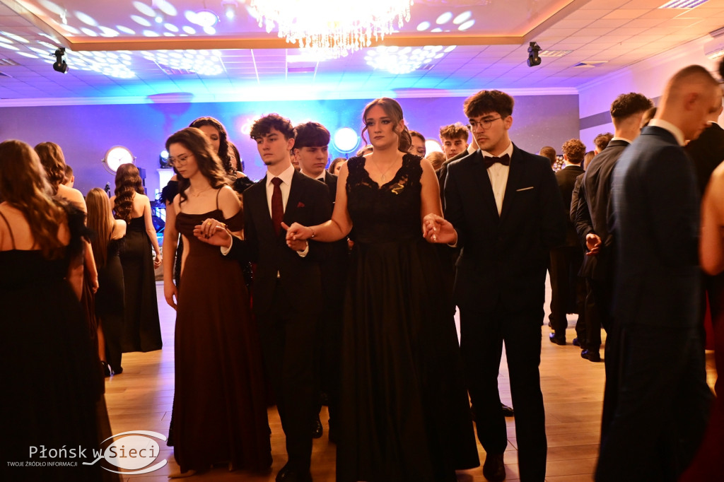 Studniówka płońskiego ogólniaka