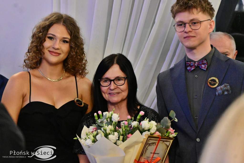 Studniówka płońskiego ogólniaka