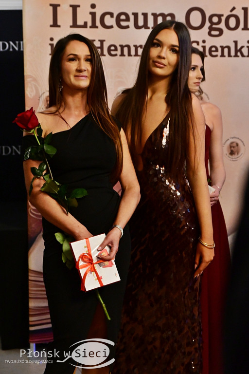 Studniówka płońskiego ogólniaka