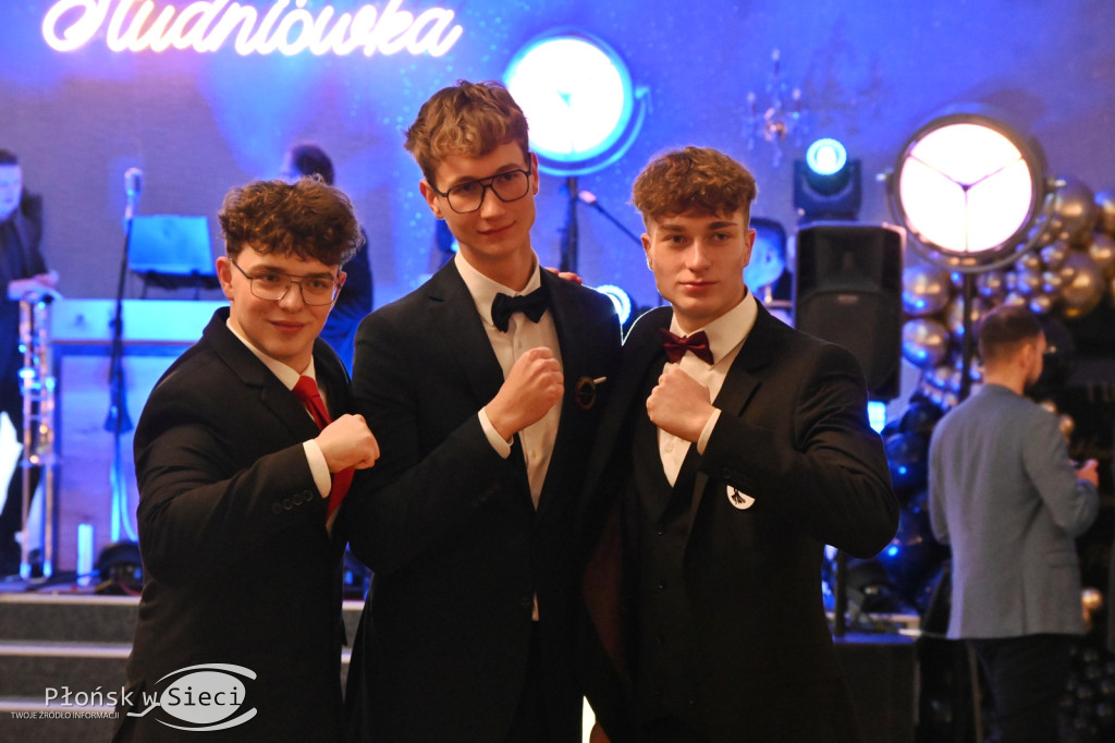 Studniówka płońskiego ogólniaka