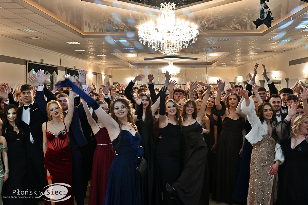 Studniówka płońskiego ogólniaka