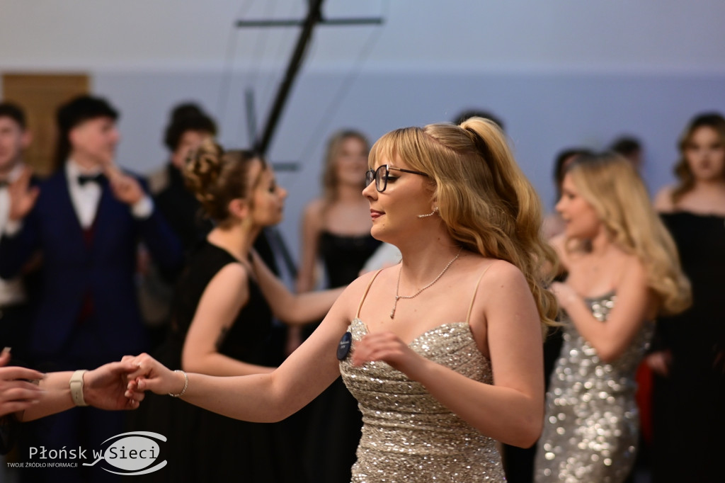 Studniówka płońskiego ogólniaka