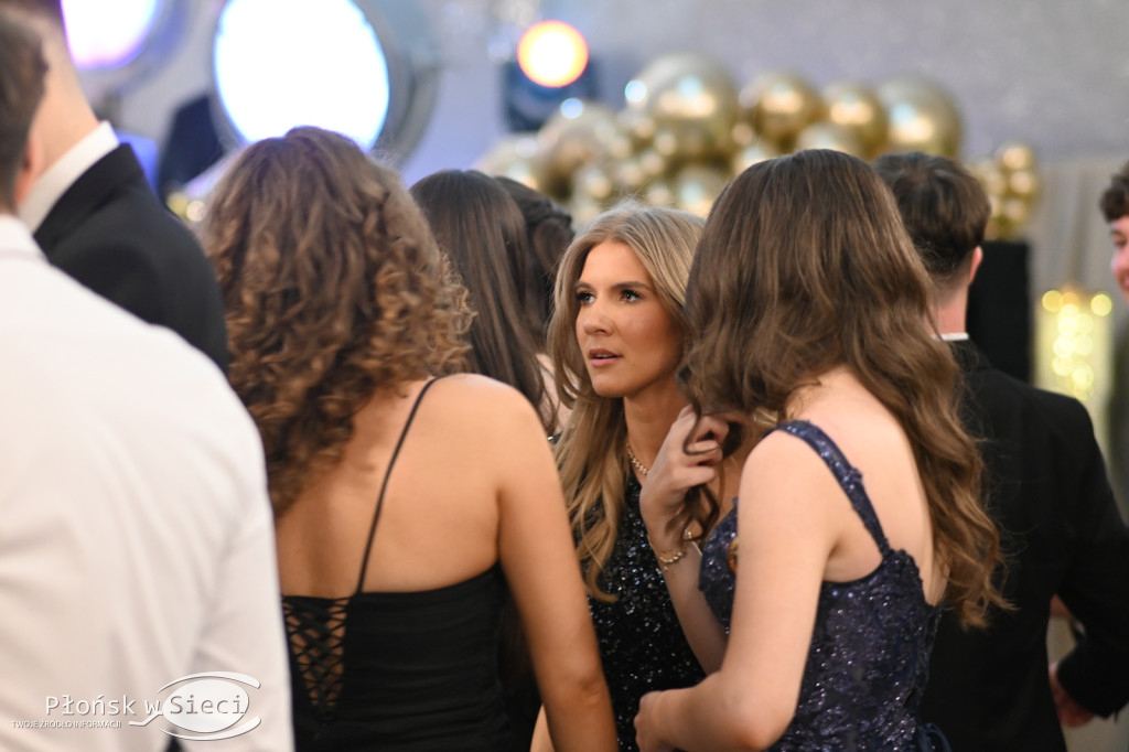 Studniówka płońskiego ogólniaka