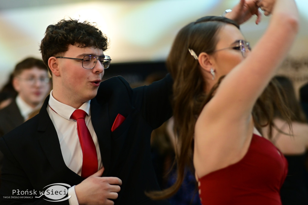 Studniówka płońskiego ogólniaka