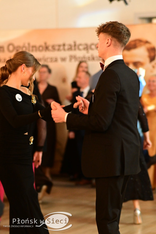 Studniówka płońskiego ogólniaka