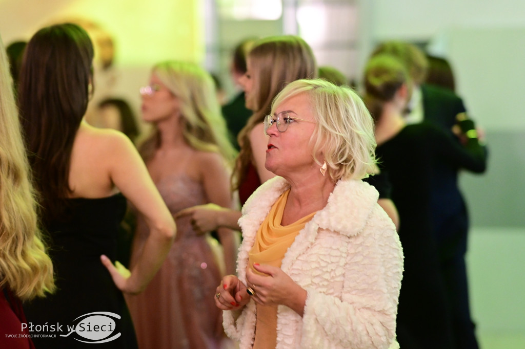 Studniówka płońskiego ogólniaka