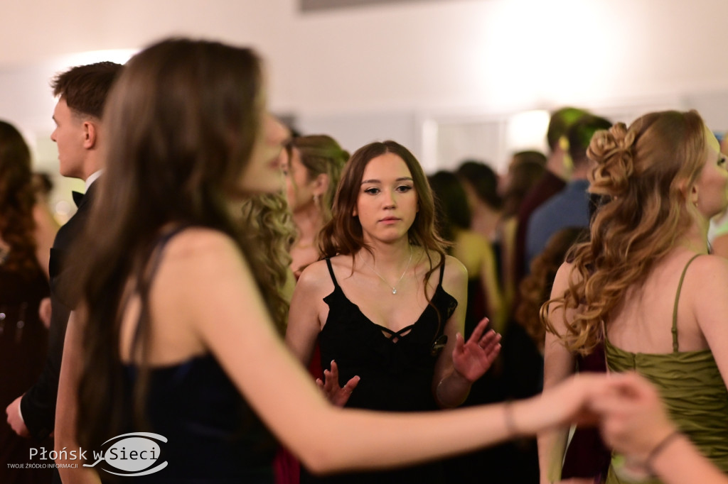 Studniówka płońskiego ogólniaka