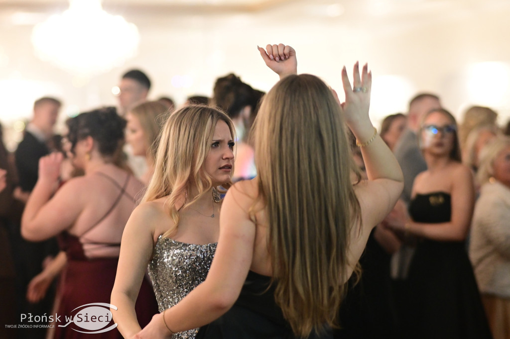 Studniówka płońskiego ogólniaka