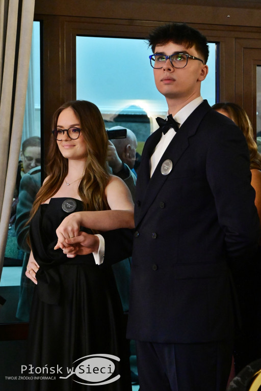 Studniówkowy bal maturzystów z Rutek