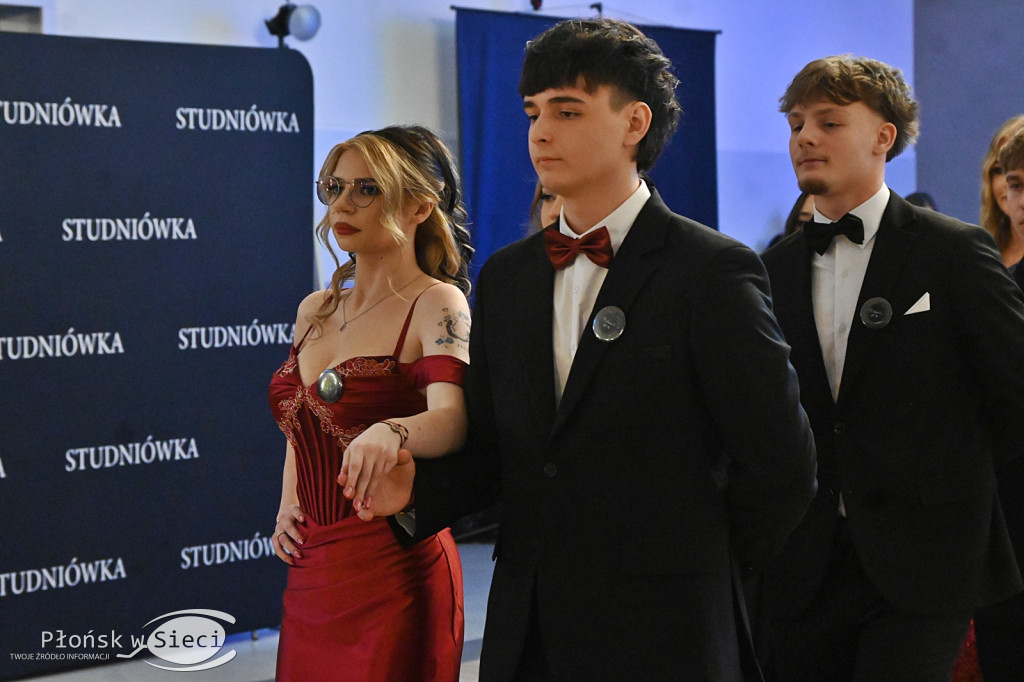 Studniówkowy bal maturzystów z Rutek