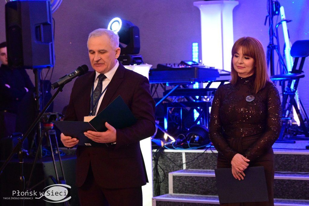 Studniówkowy bal maturzystów z Rutek