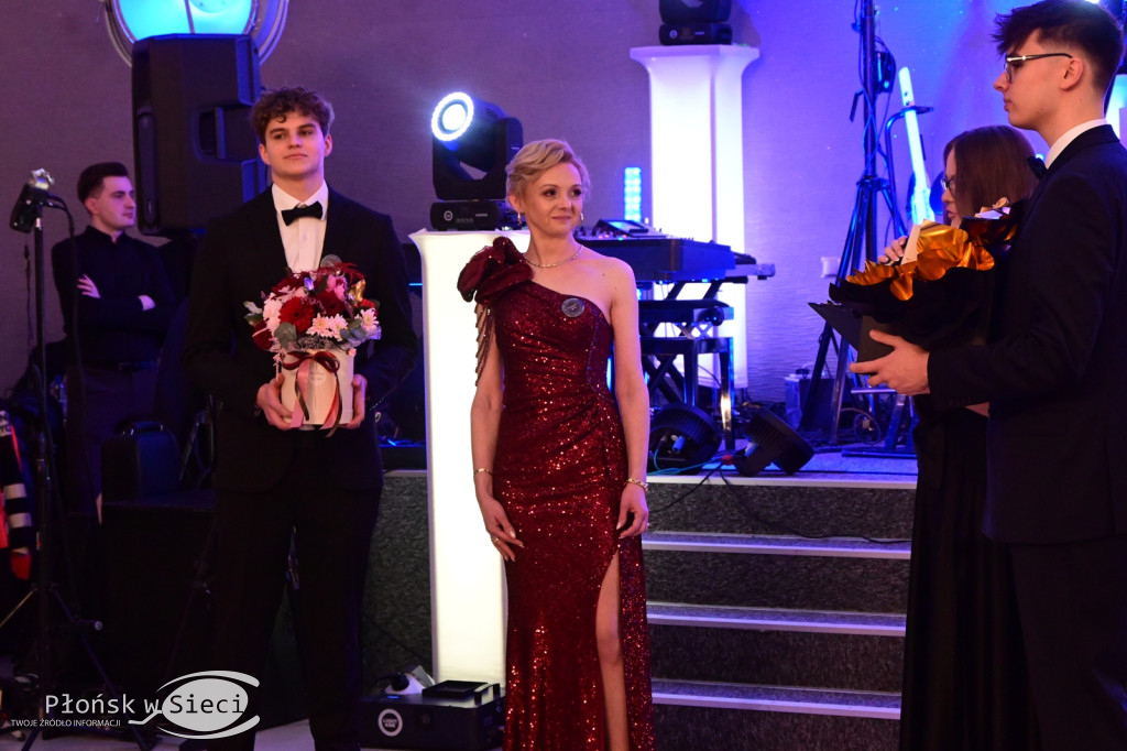 Studniówkowy bal maturzystów z Rutek