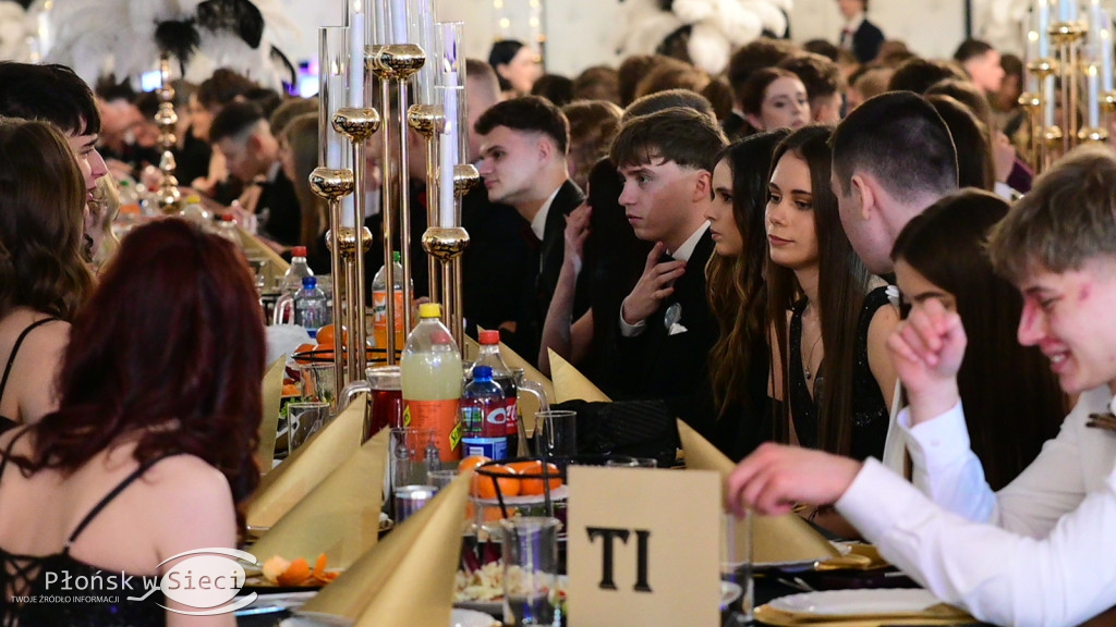 Studniówkowy bal maturzystów z Rutek