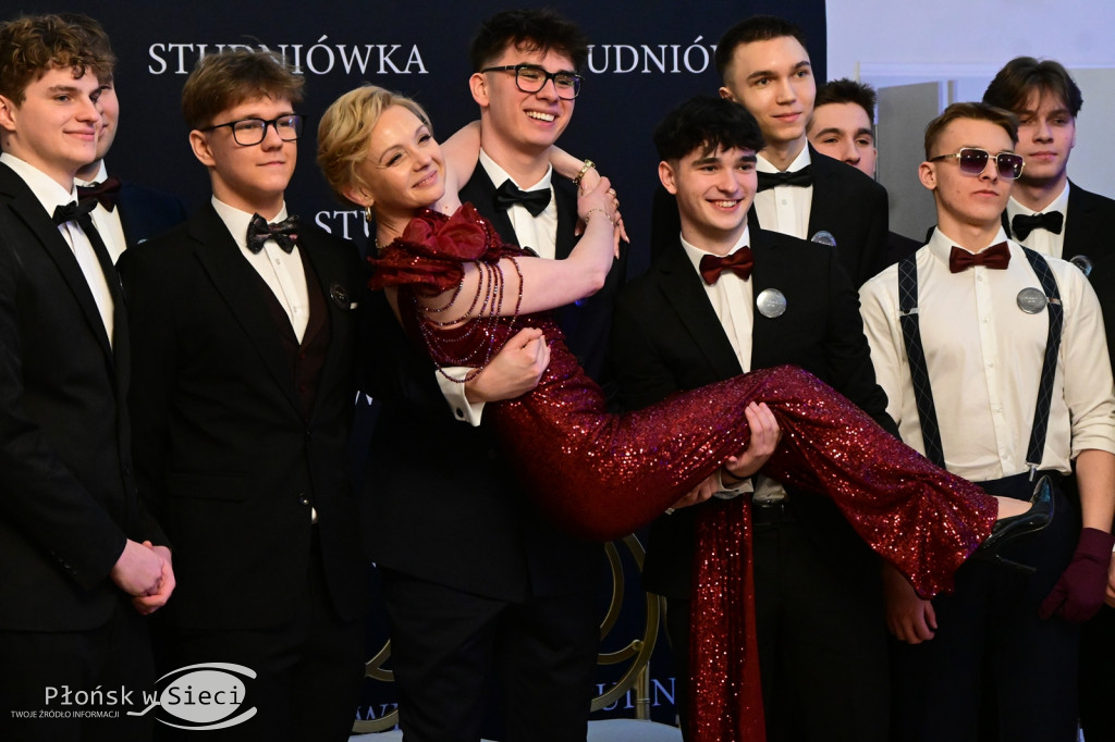 Studniówkowy bal maturzystów z Rutek