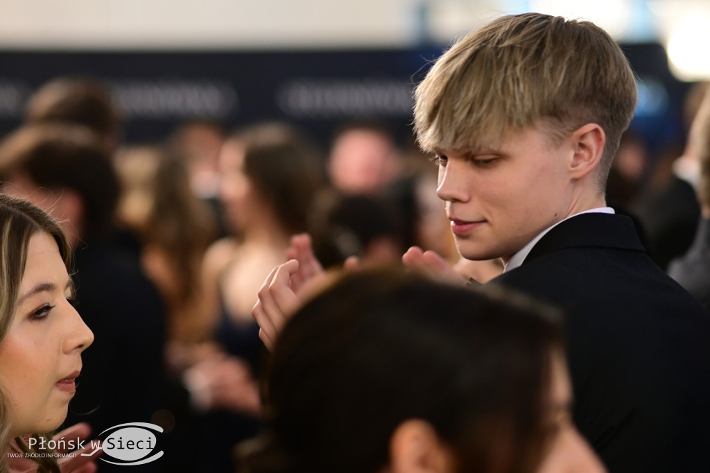 Studniówkowy bal maturzystów z Rutek