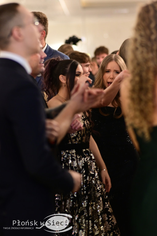 Studniówkowy bal maturzystów z Rutek