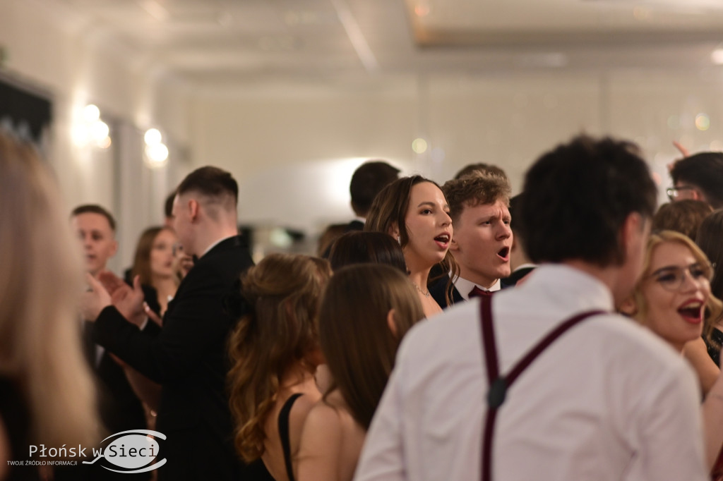 Studniówkowy bal maturzystów z Rutek