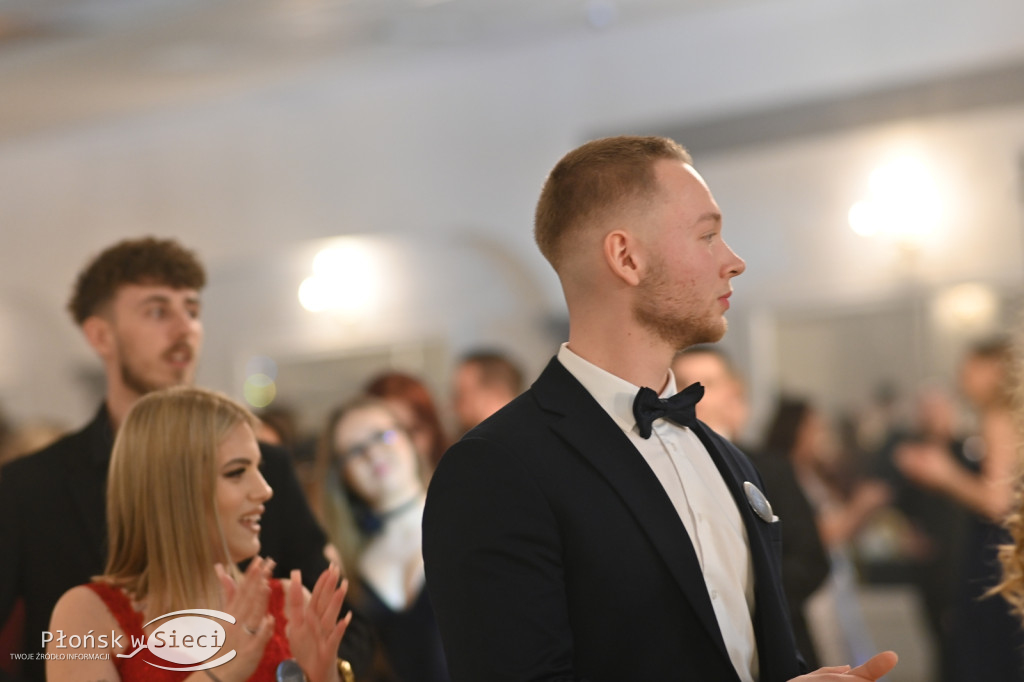 Studniówkowy bal maturzystów z Rutek