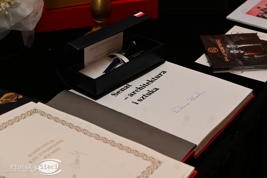 Charytatywny bal w Walentynki