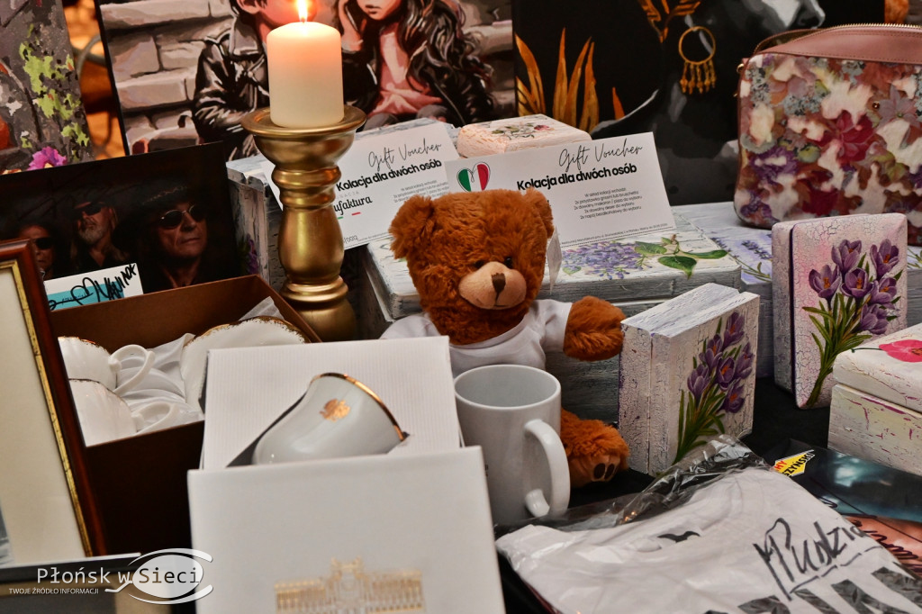 Charytatywny bal w Walentynki