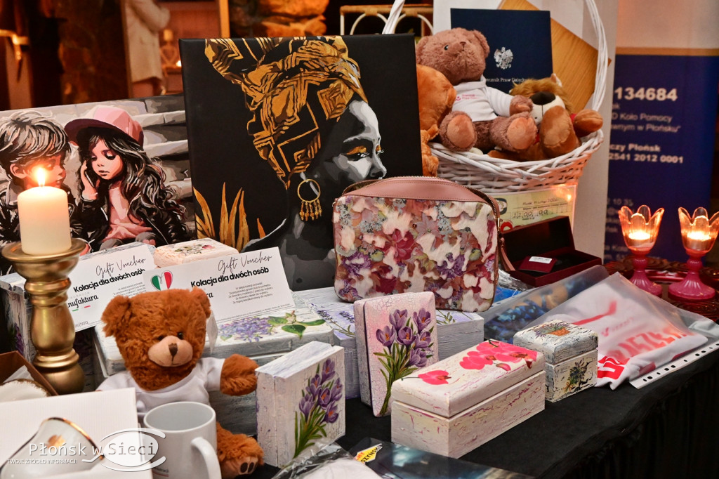 Charytatywny bal w Walentynki