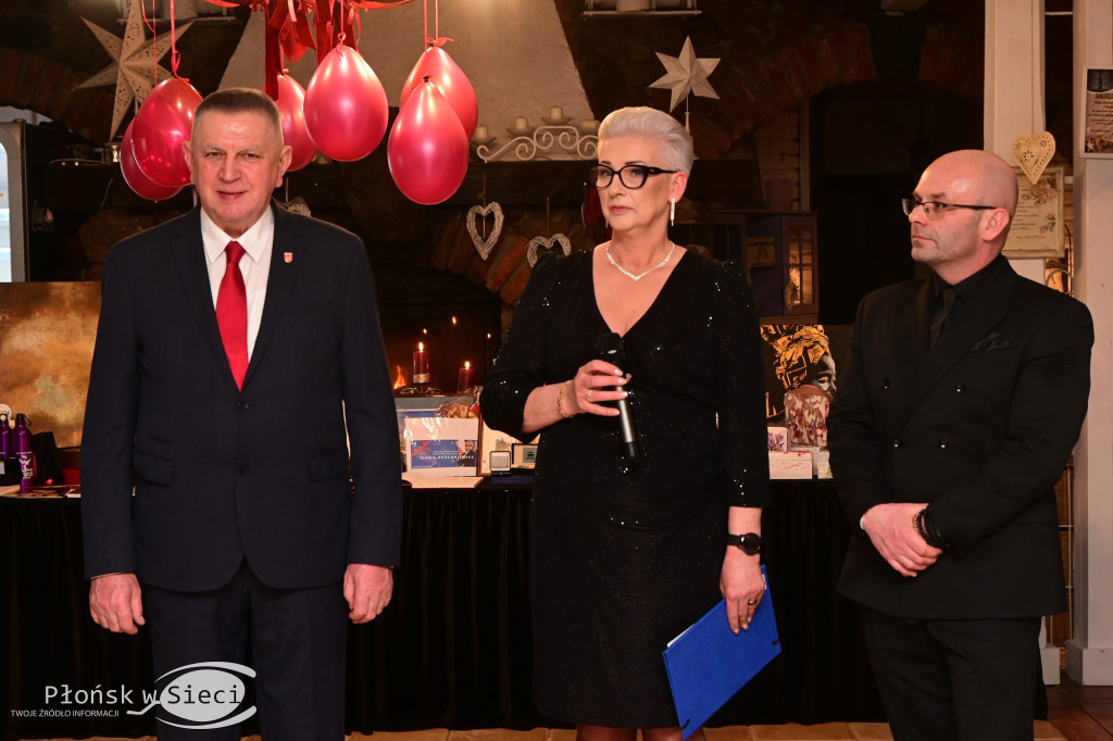 Charytatywny bal w Walentynki