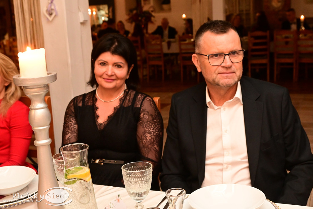 Charytatywny bal w Walentynki